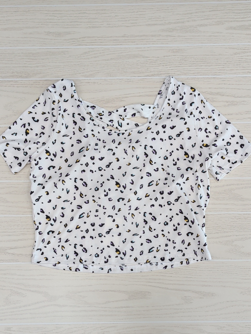 white birch NWT PLUS SIZE White Leopard Ribbed Scoop Crop Top